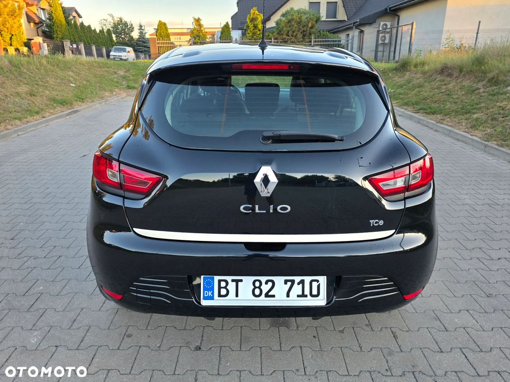 Renault Clio - 12