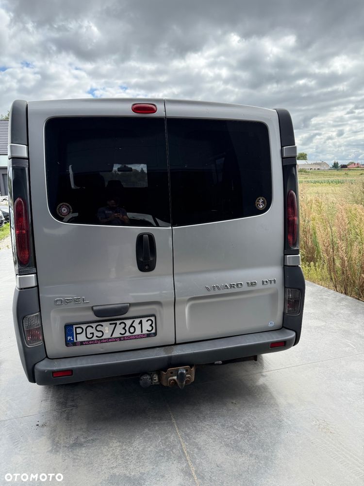 Opel Vivaro - 4