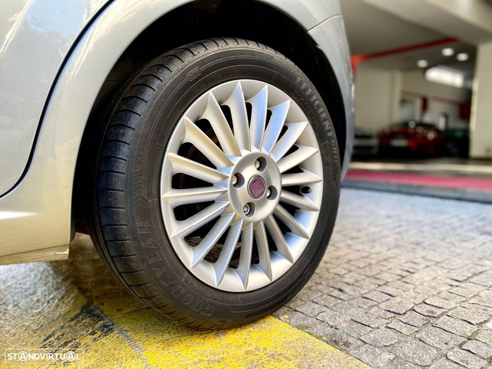 Fiat Grande Punto 1.3 M-Jet Dynamic Dualogic - 29