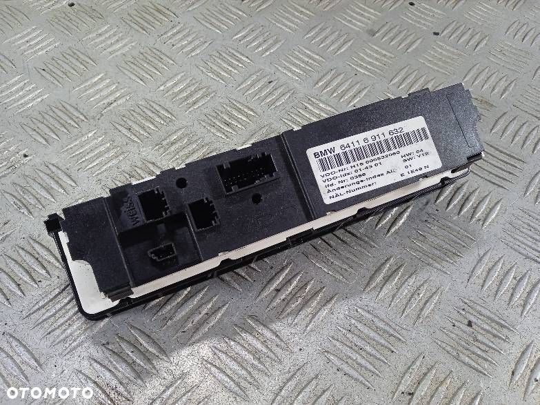 PANEL NAWIEWU KLIMATYZACJI BMW E46 - 2