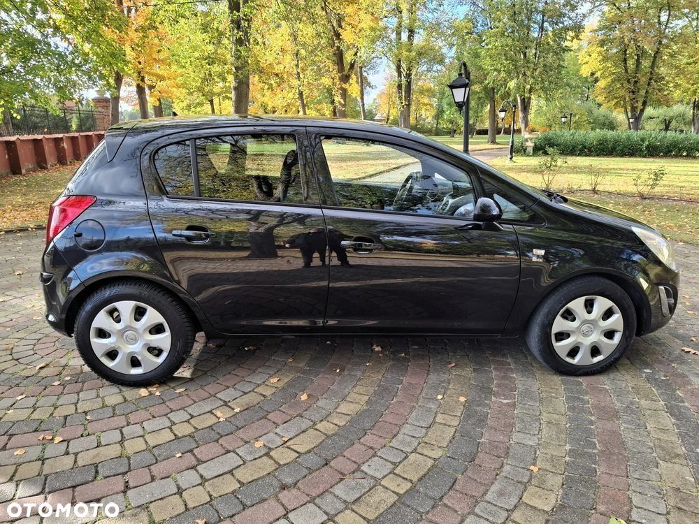Opel Corsa 1.4 16V 150 Jahre - 28