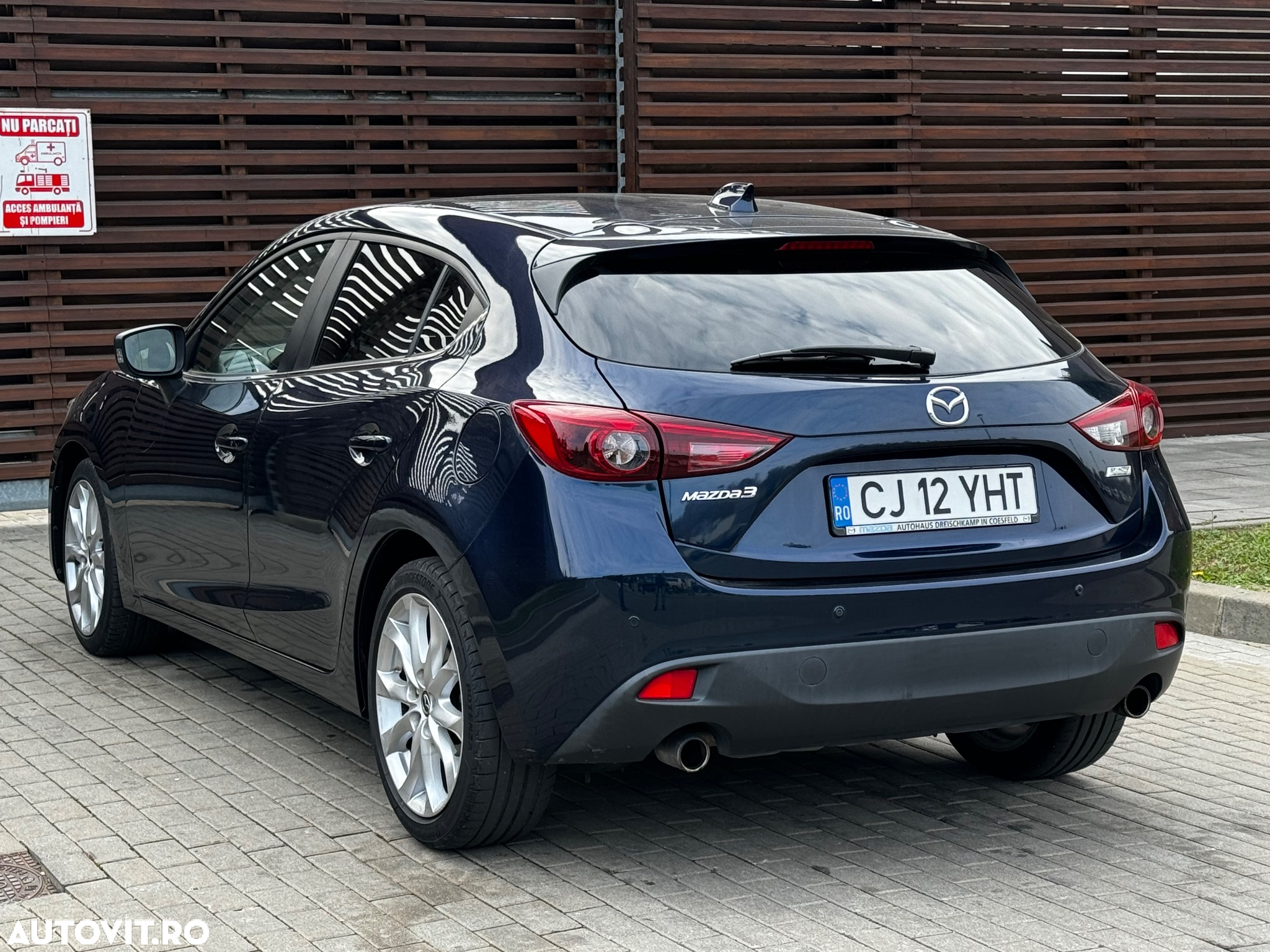 Mazda 3 SKYACTIV-G 120 Center-Line - 7