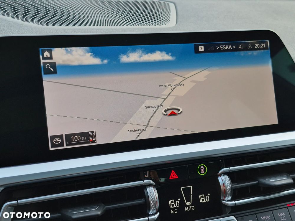 BMW Seria 3 318d MHEV - 16