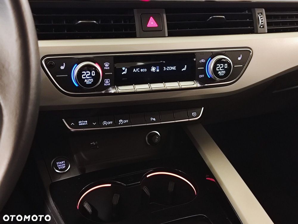 Audi A4 Limousine - 27