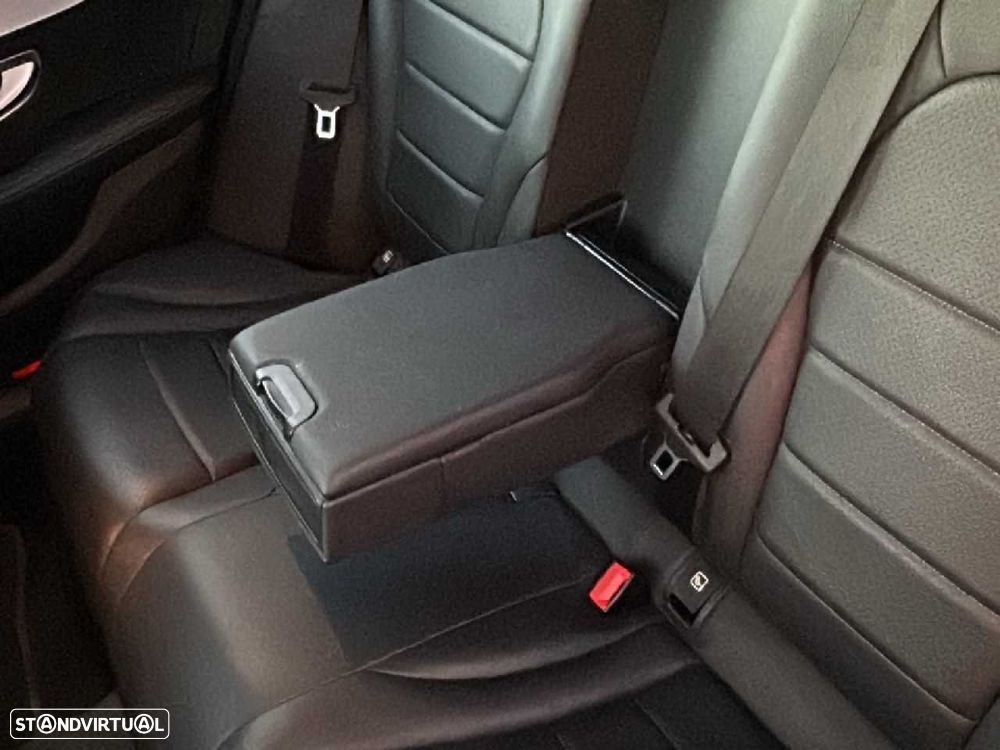 Mercedes-Benz C 350 e - 12