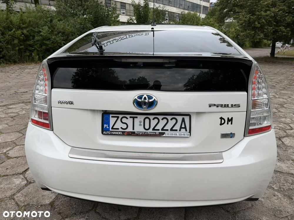 Toyota Prius - 5