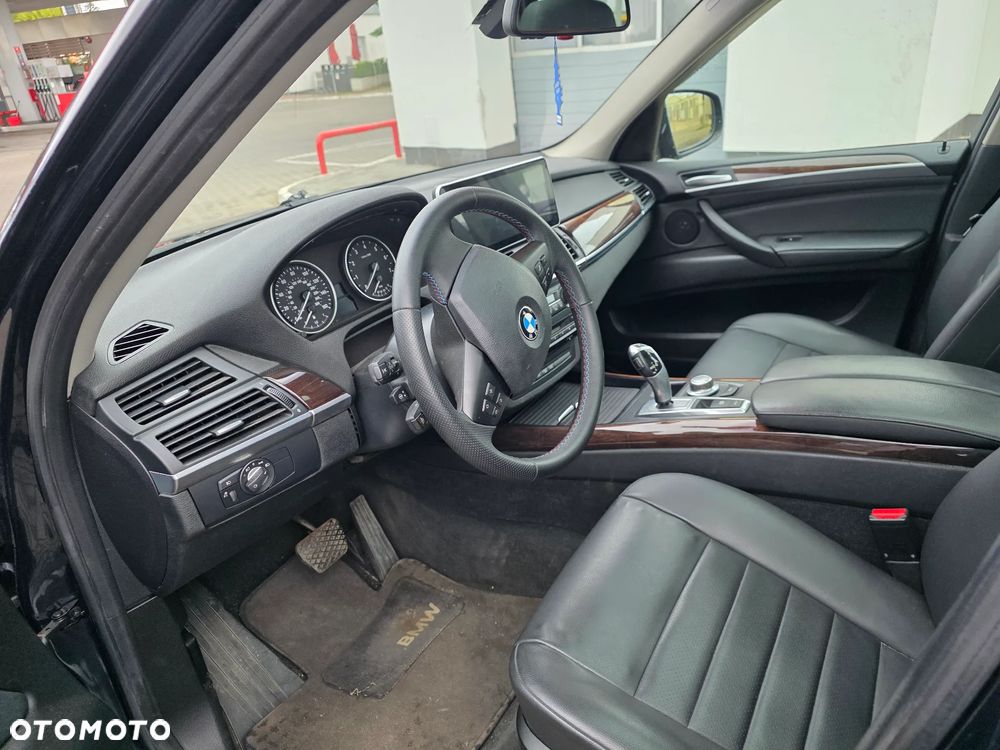 BMW X5 3.5i xDrive - 27