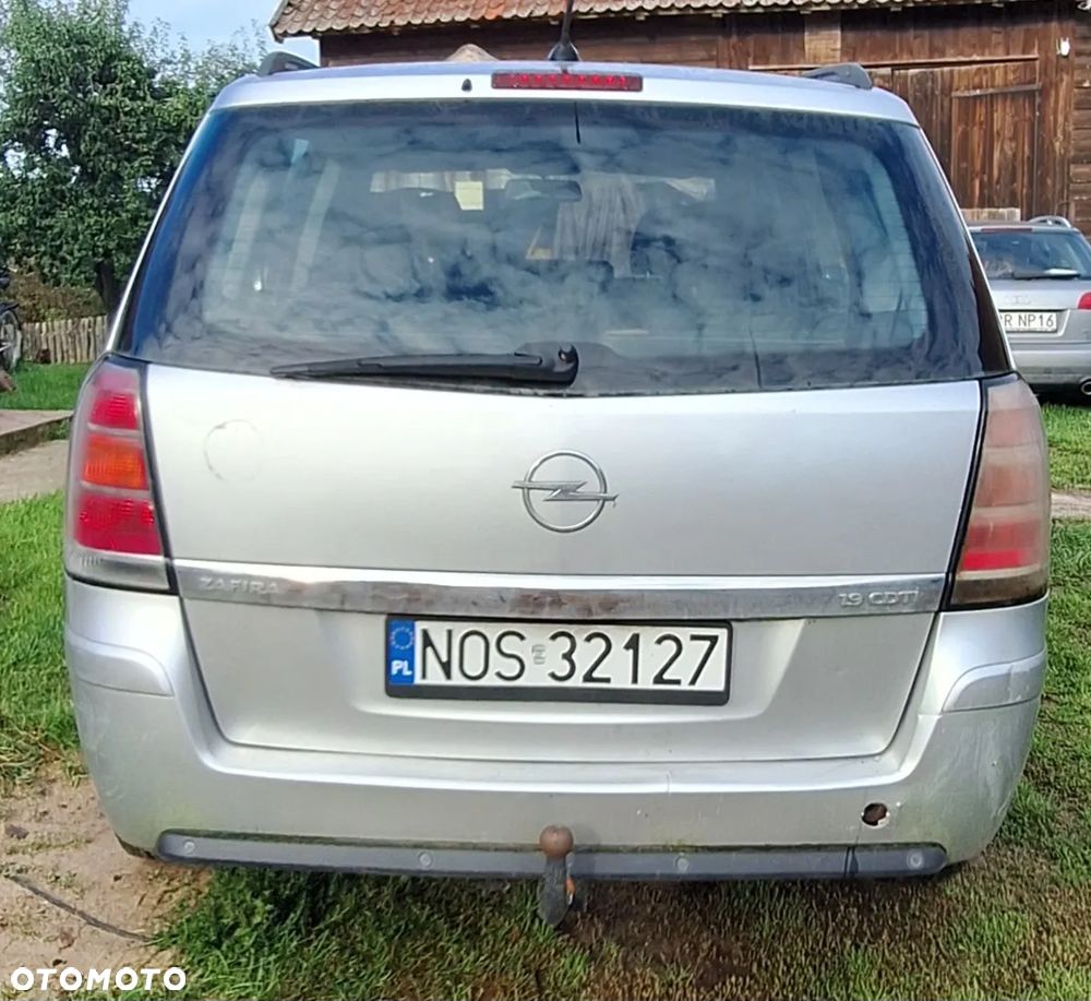 Opel Zafira 1.9 CDTI Automatik Edition - 3