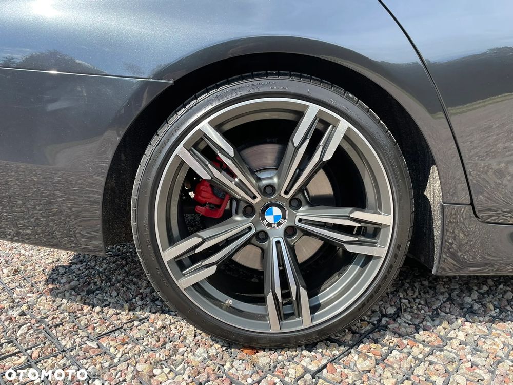 BMW Seria 5 535d - 32
