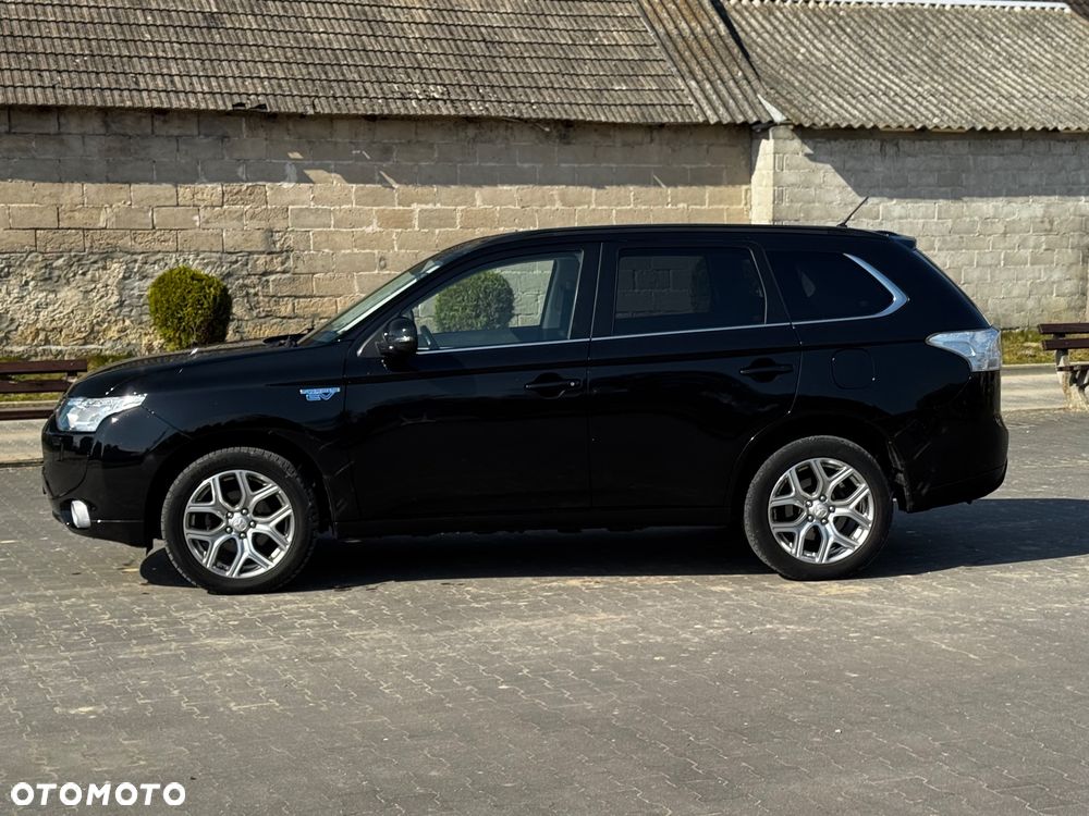 Mitsubishi Outlander 2.0 4WD Top - 3