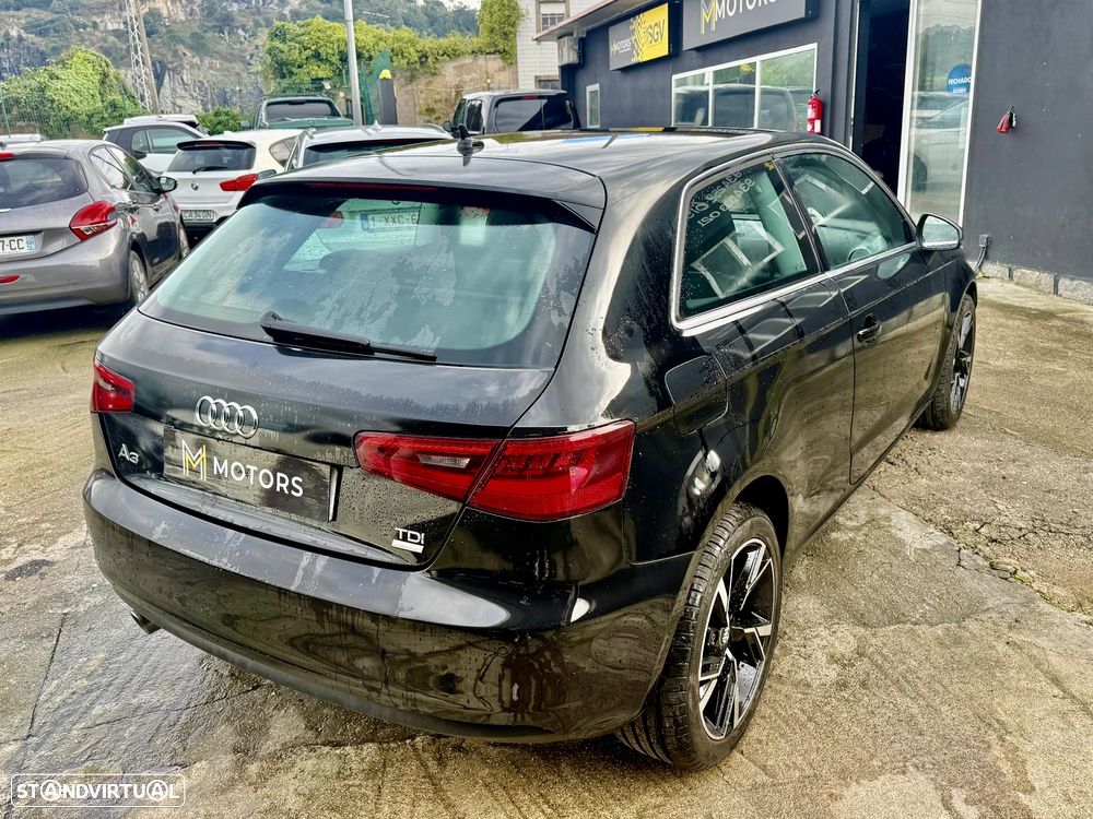 Audi A3 Sportback 1.6 TDI Attraction - 27