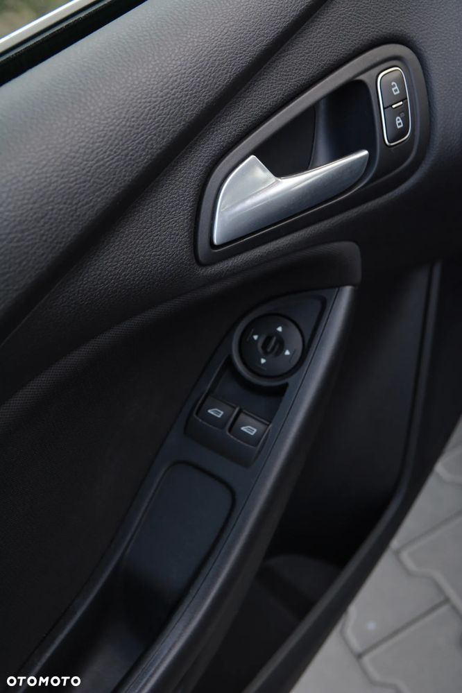 Ford Focus - 14