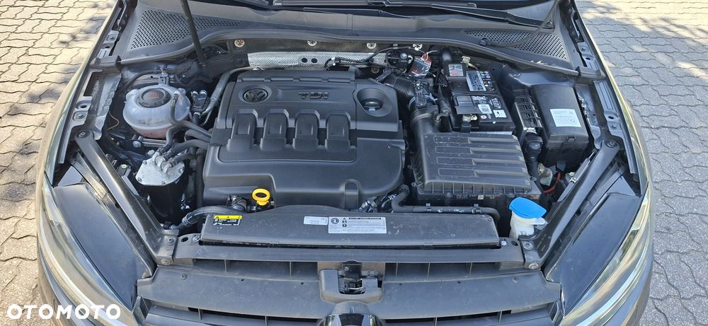 Volkswagen Golf 1.6 TDI SCR Join - 34