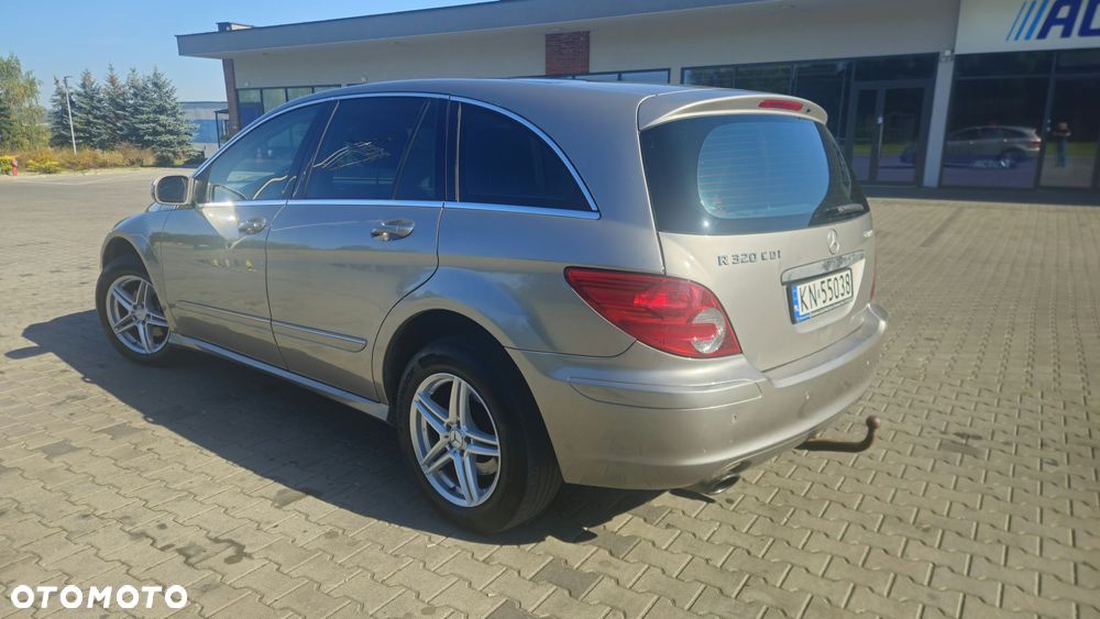 Mercedes-Benz Klasa R - 4