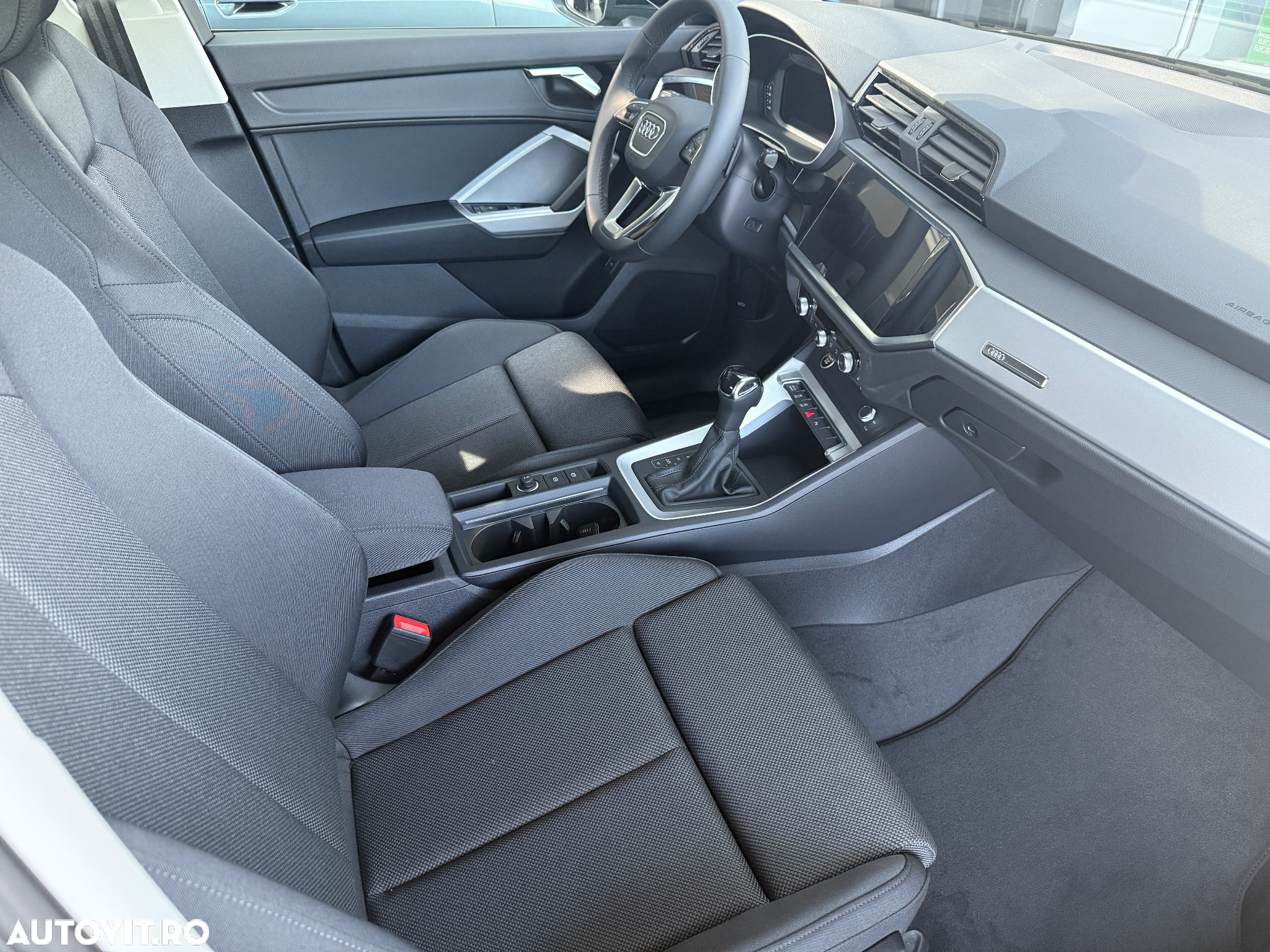 Audi Q3 Sportback 2.0 35 TDI S tronic Basic - 18