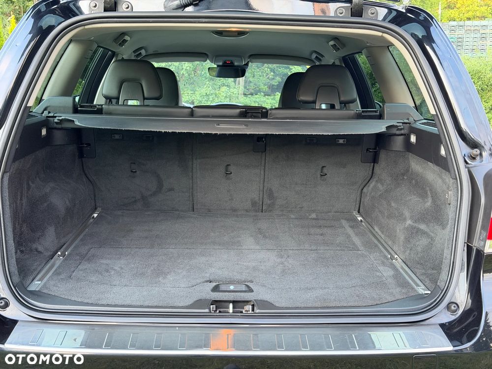 Volvo V70 D4 Geartronic Black Edition - 12