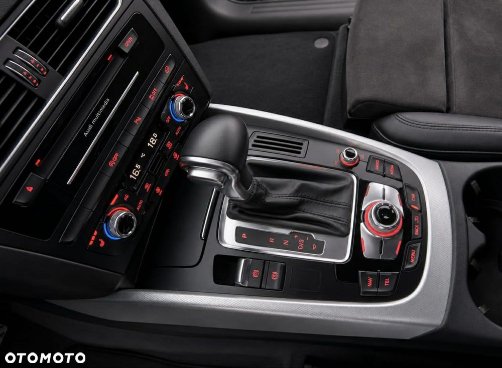 Audi Q5 - 10
