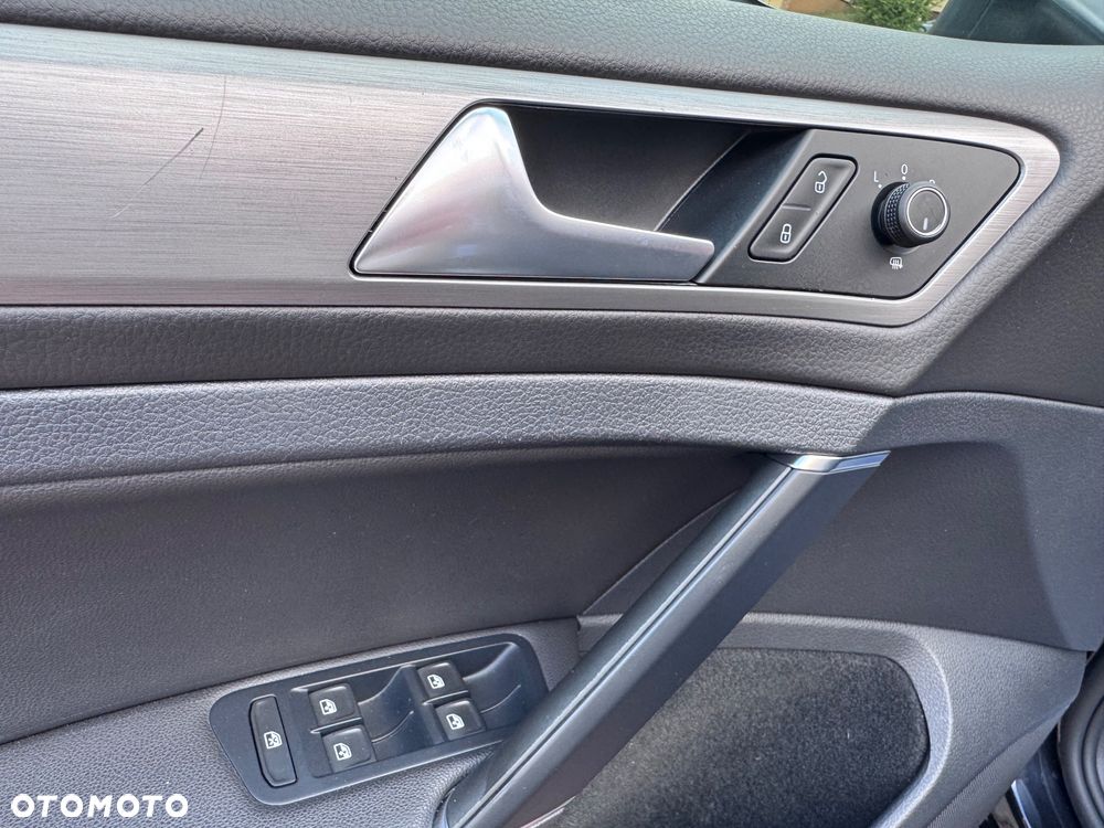 Volkswagen Golf 1.4 TSI (BlueMotion Technology) Highline - 22