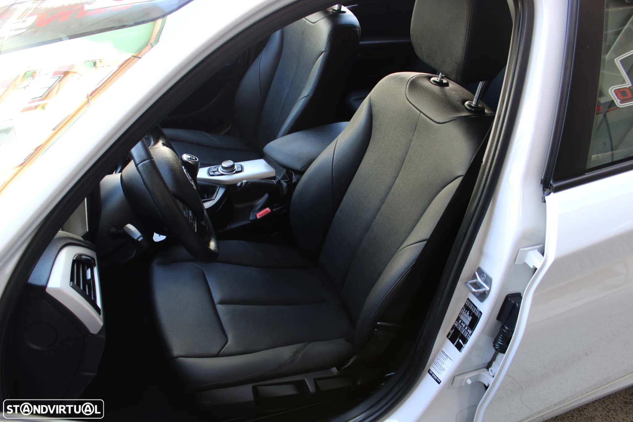 BMW 116 d EDynamics Advantage - 22