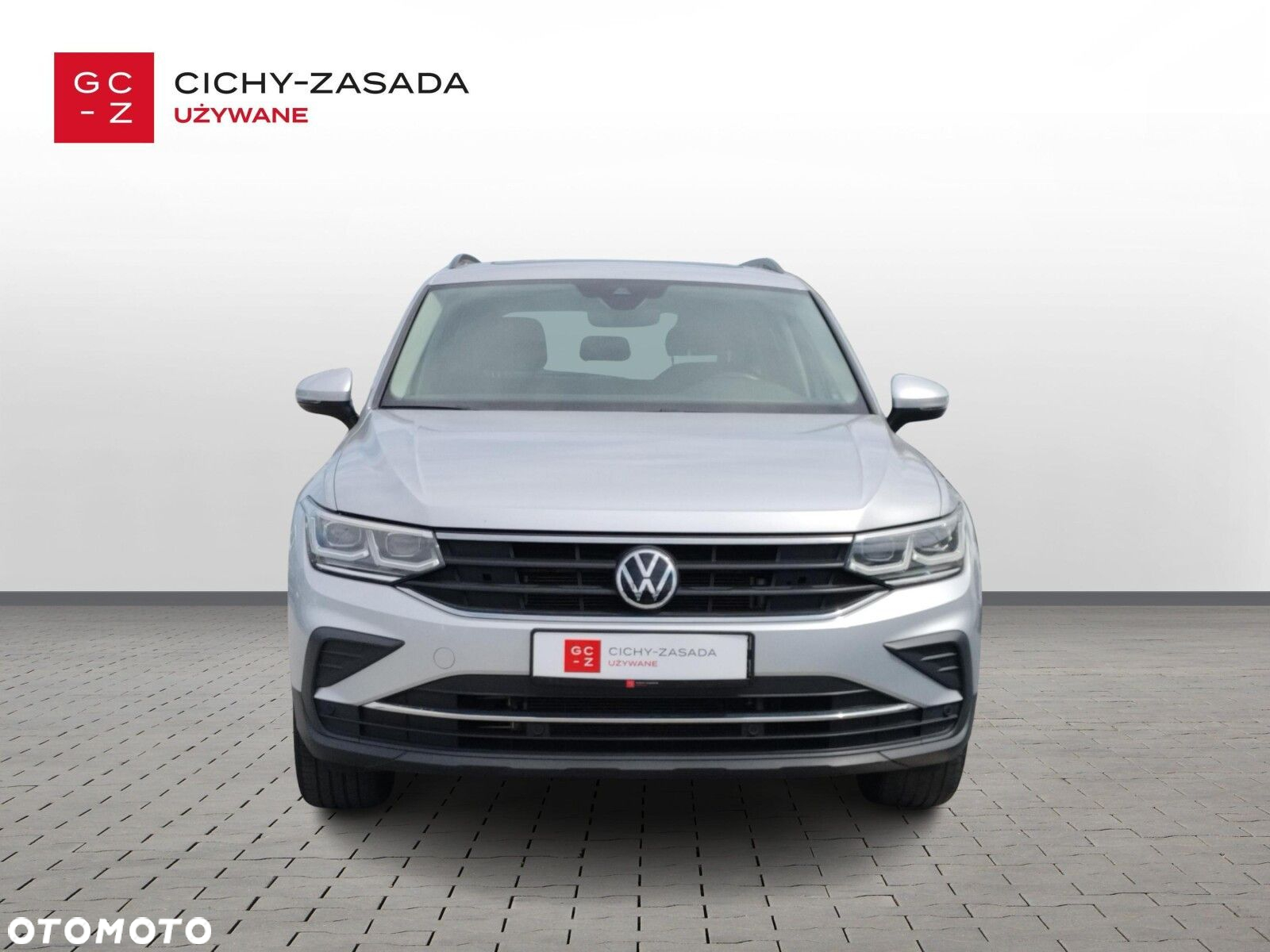 Volkswagen Tiguan - 8