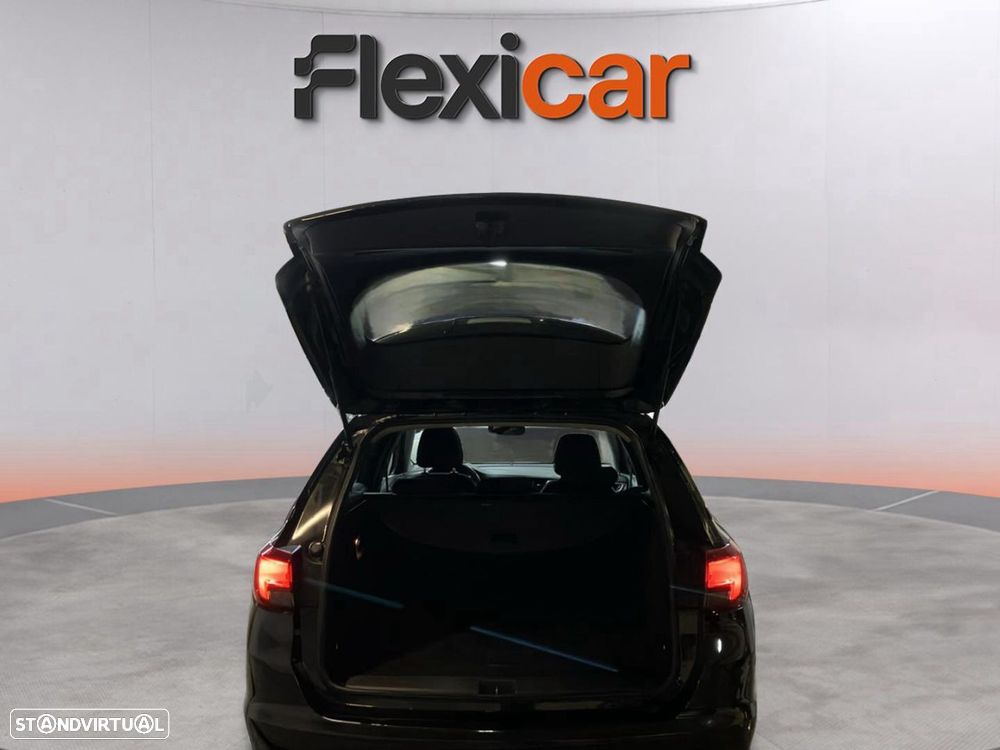 Opel Astra Sports Tourer - 18