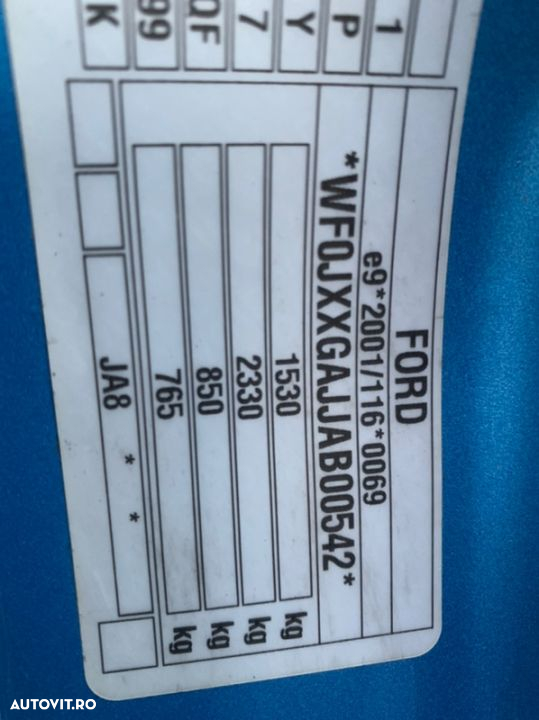Ford Fiesta 1.4 Autom. Champions Edition - 24