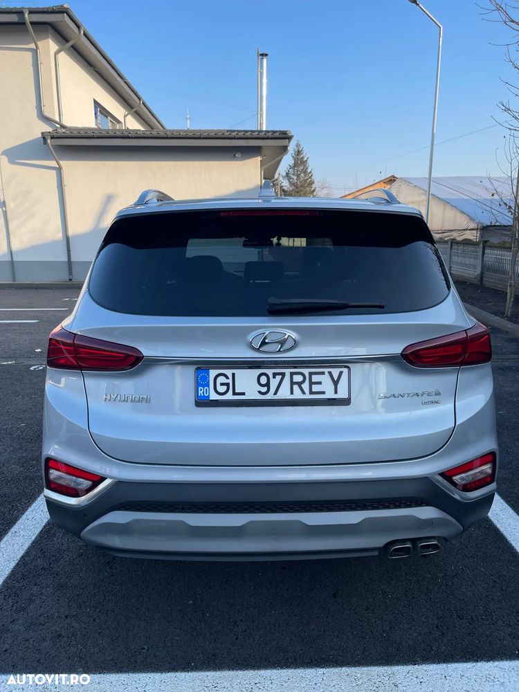 Hyundai Santa Fe 2.2 CRDi 4WD Automatik Premium - 6