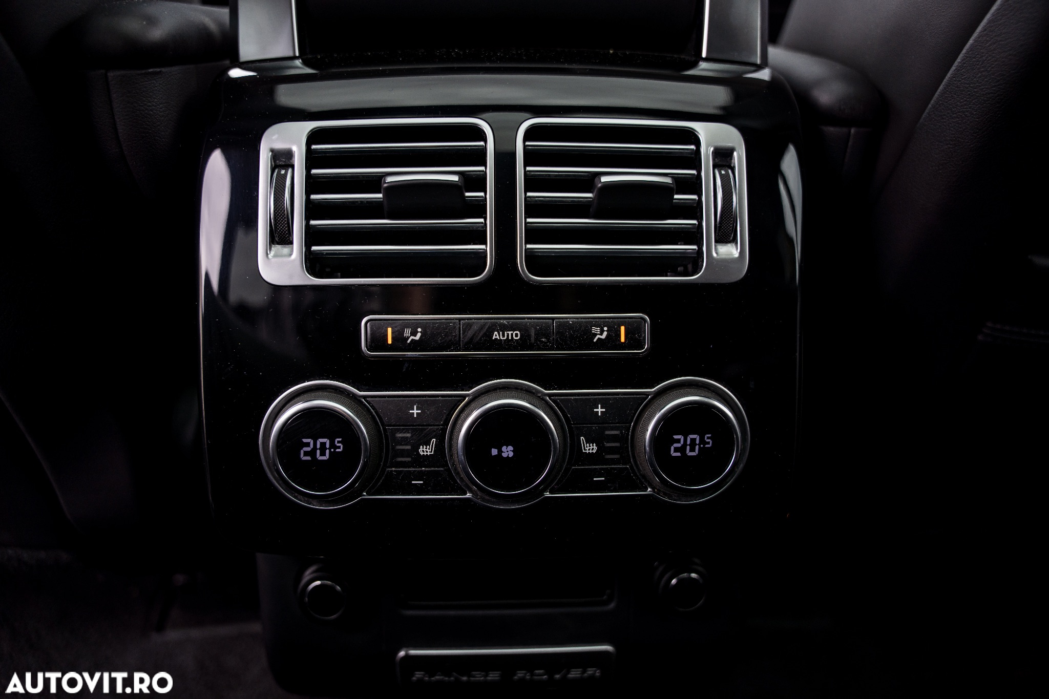Land Rover Range Rover Vogue - 14