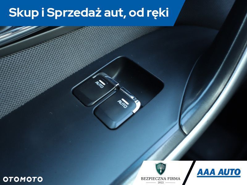 Kia Ceed - 15