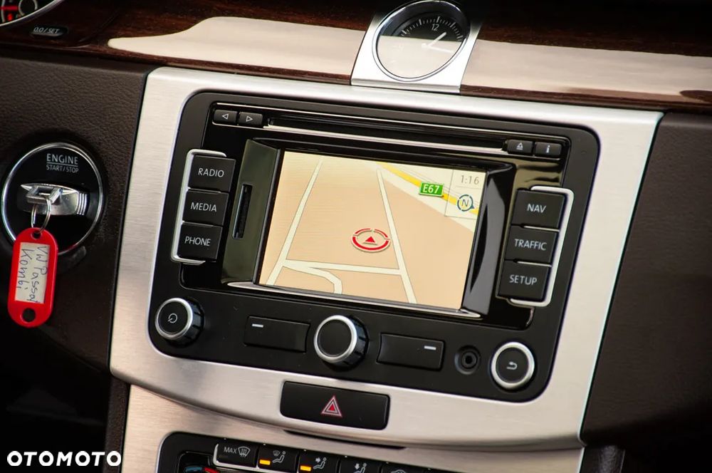 Volkswagen Passat 2.0 TDI DPF Highline DSG - 16