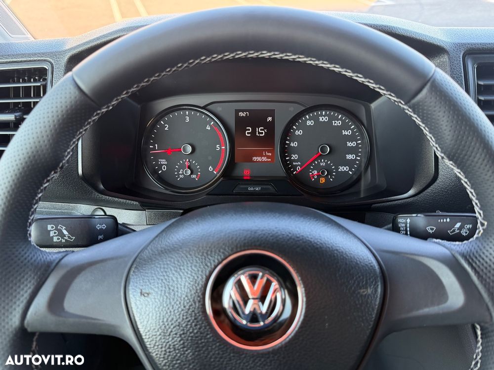 Volkswagen Crafter - 13