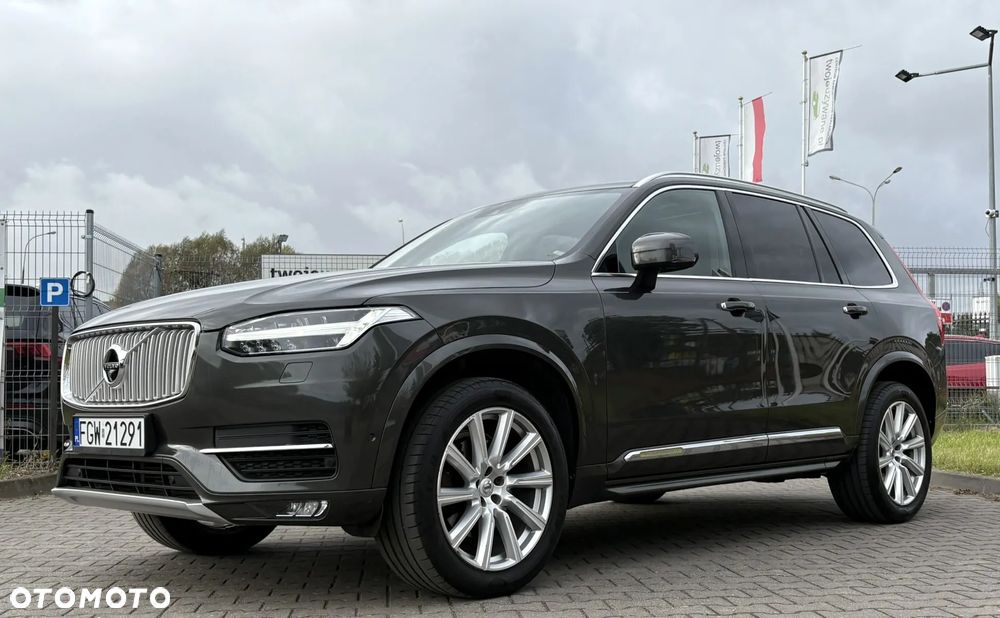 Volvo XC 90 D5 SCR AWD Inscription - 1