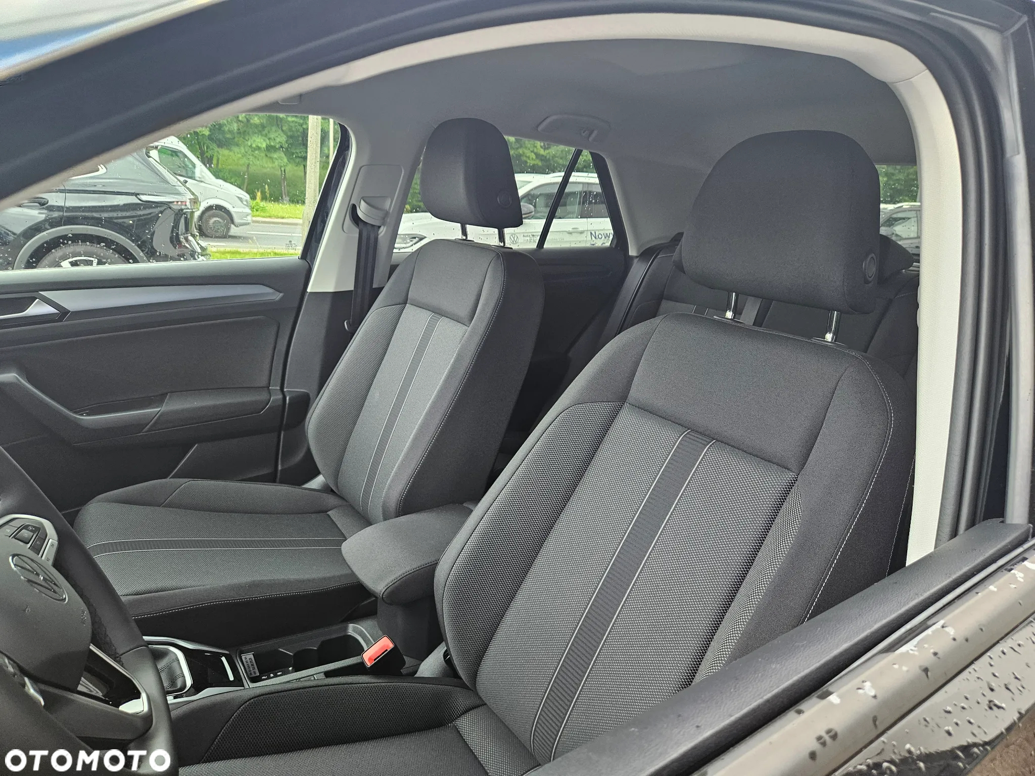 Volkswagen T-Roc 1.5 TSI Life DSG - 6