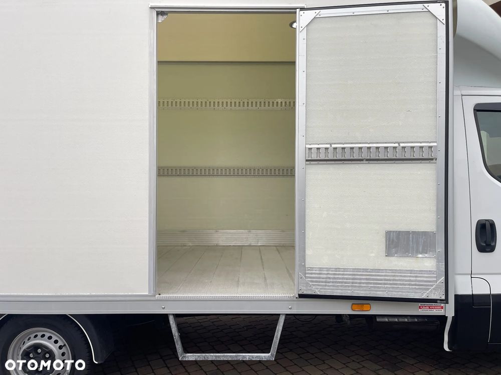 Iveco Daily 3,0 Izoterma Winda - 11