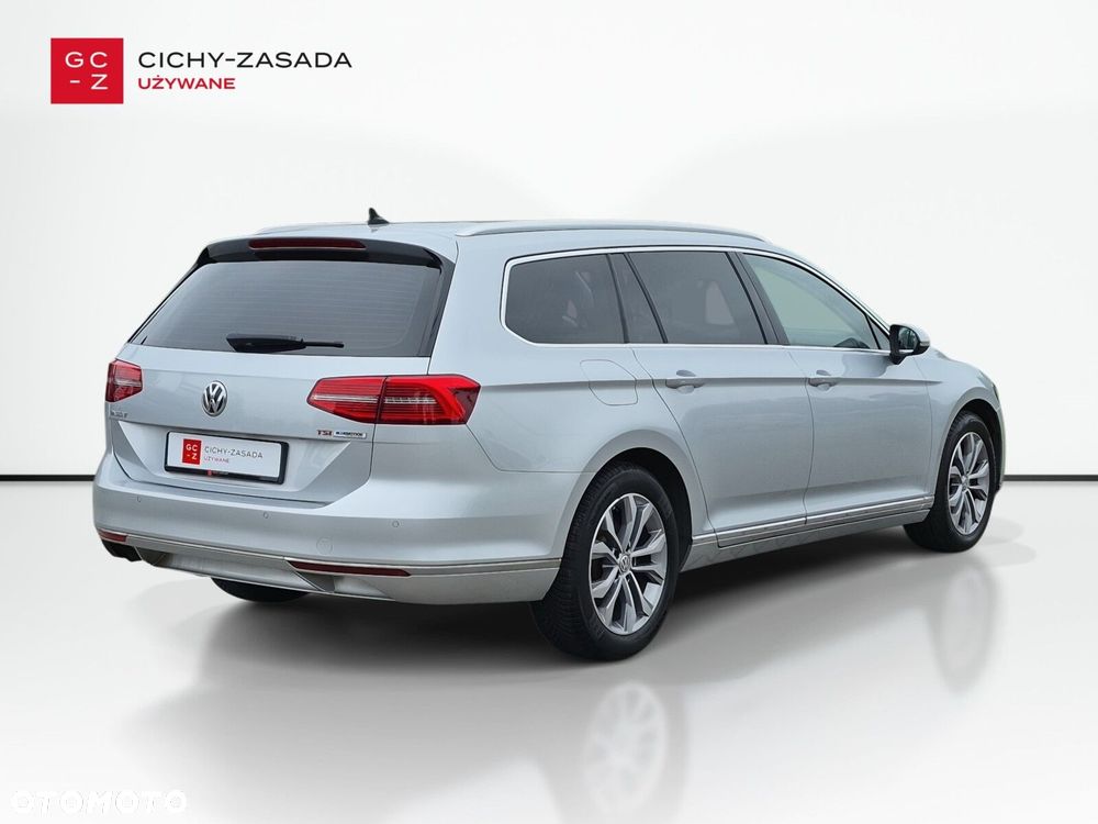 Volkswagen Passat Variant 1.8 TSI BMT Highline DSG - 5