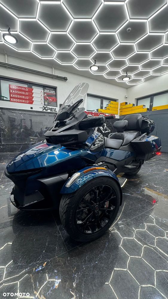 Can-Am Spyder - 3