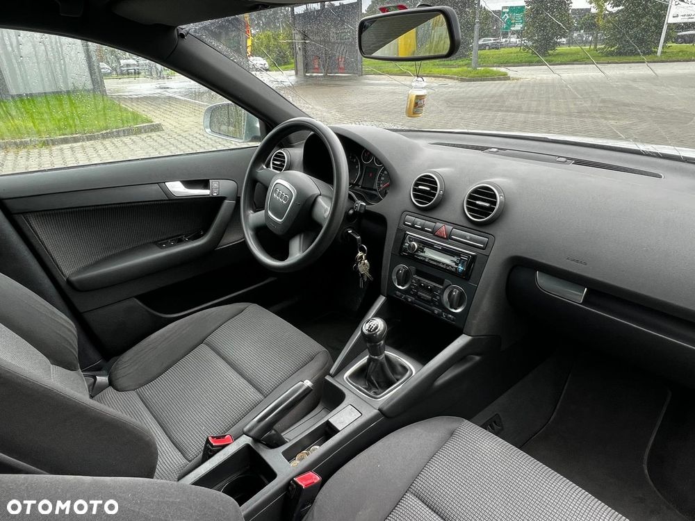 Audi A3 Sportback - 5