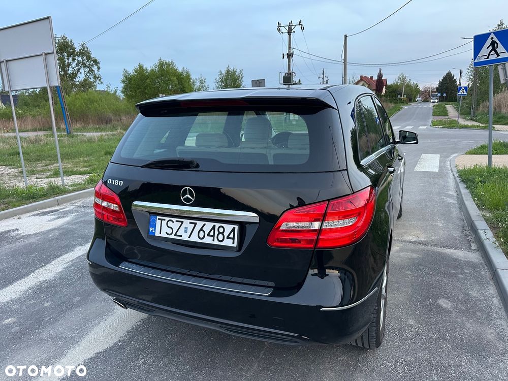 Mercedes-Benz Klasa B 180 BlueEFFICIENCY Edition Style - 17