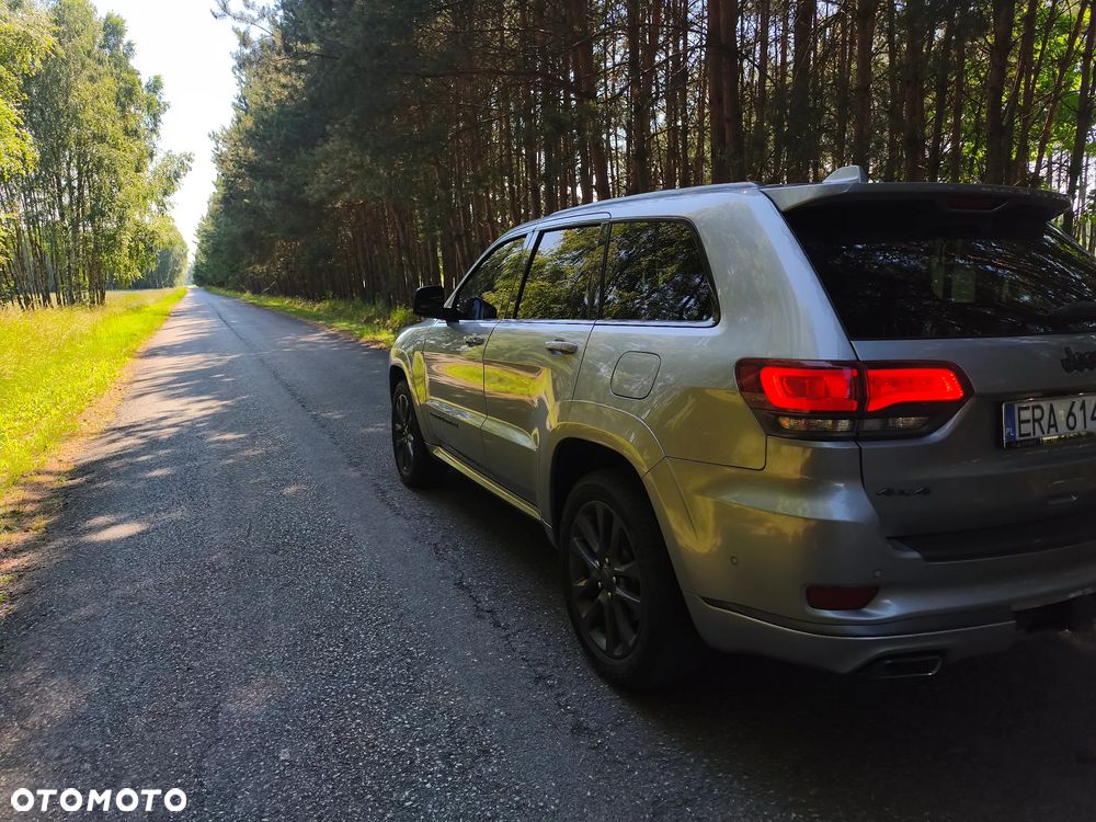 Jeep Grand Cherokee 5.7 V8 Overland Summit - 4