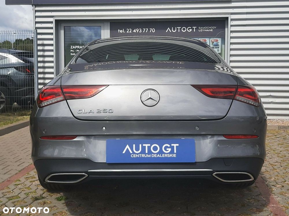 Mercedes-Benz CLA 250 Progressive 7G-DCT - 28