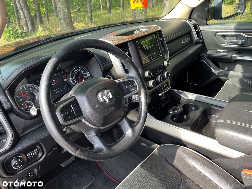 RAM 1500 Crew Cab Laramie - 14