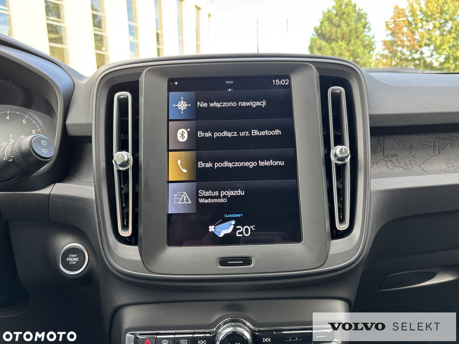 Volvo XC 40 - 18