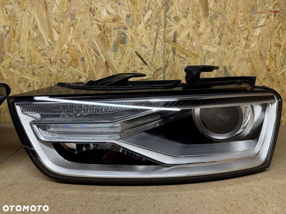 LAMPY LEWA PRAWA KOMPLET XENON LED AUDI Q3 8U0 8U0941005C 8U0941006C - 8