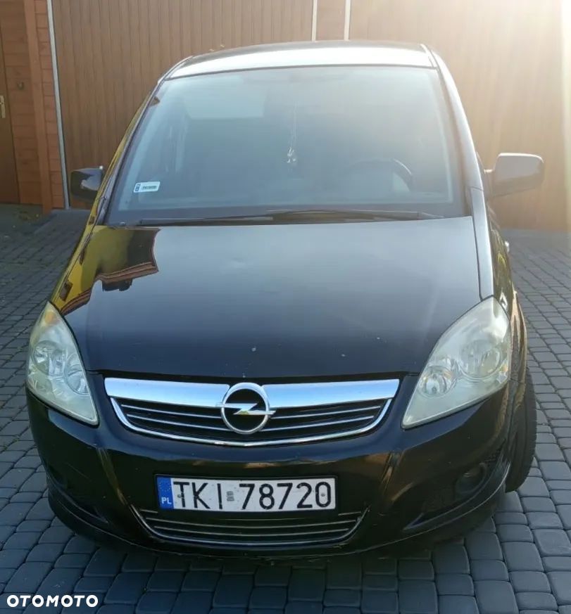 Opel Zafira 1.9 CDTI Cosmo - 1