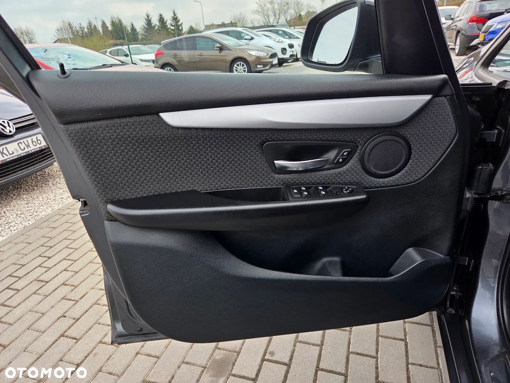 BMW Seria 2 218i Advantage - 37