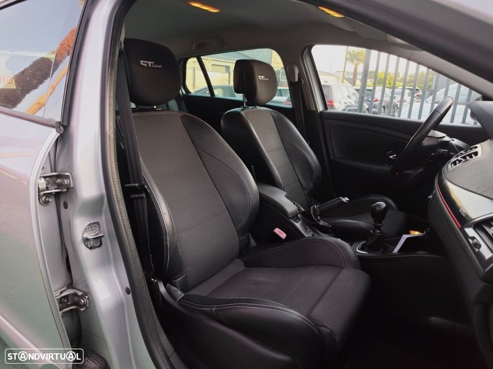 Renault Mégane Sport Tourer 1.5 dCi GT Line SS - 16
