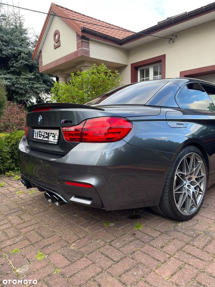 BMW M4 - 4