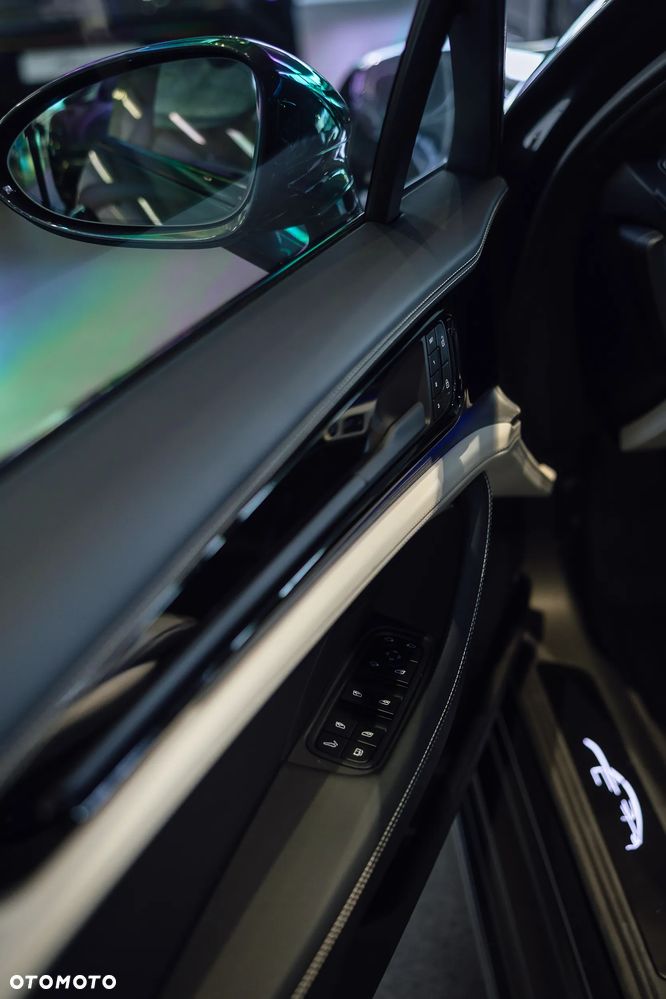 Porsche Panamera 4S E-Hybrid - 21