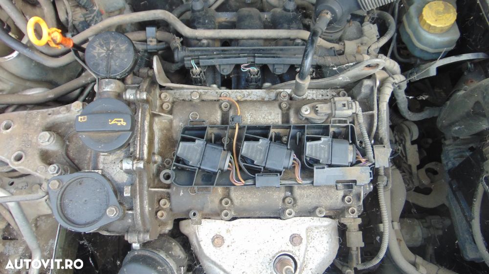 Capota fata Skoda Rapid an 2012-2019 culoarea argintiu - 19