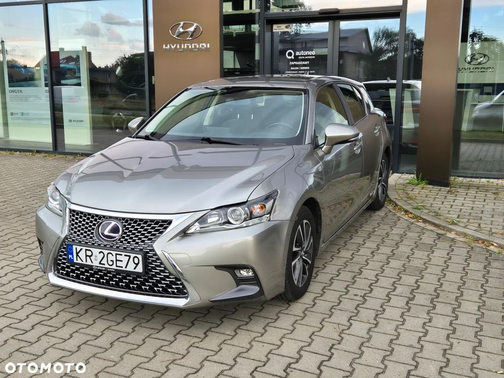 Lexus CT Standard - 1